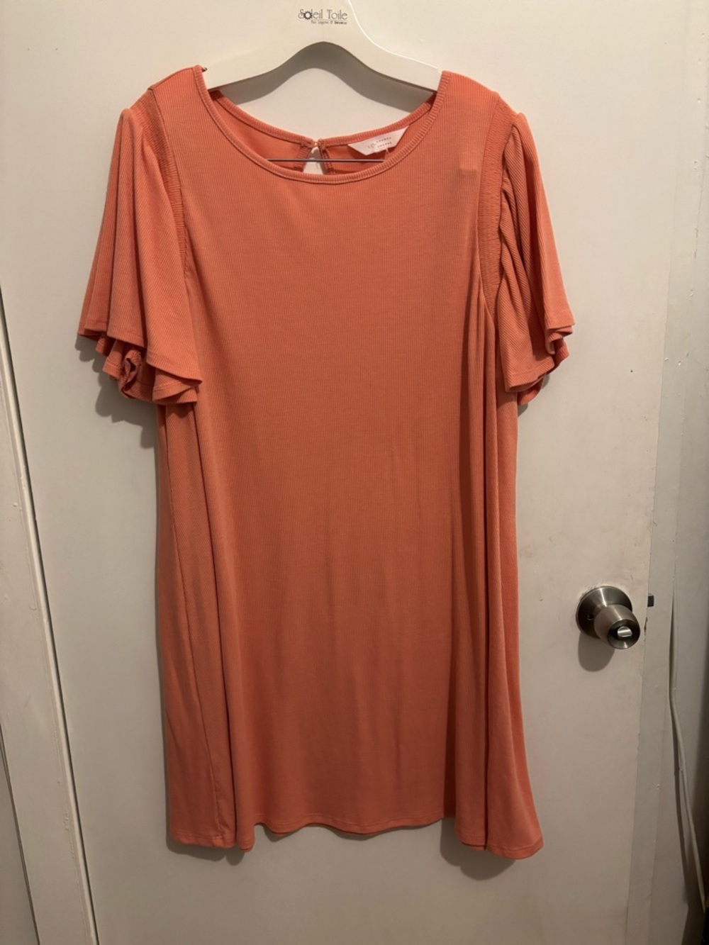 LC Lauren Conrad Coral Flutter Sleeve Tunic